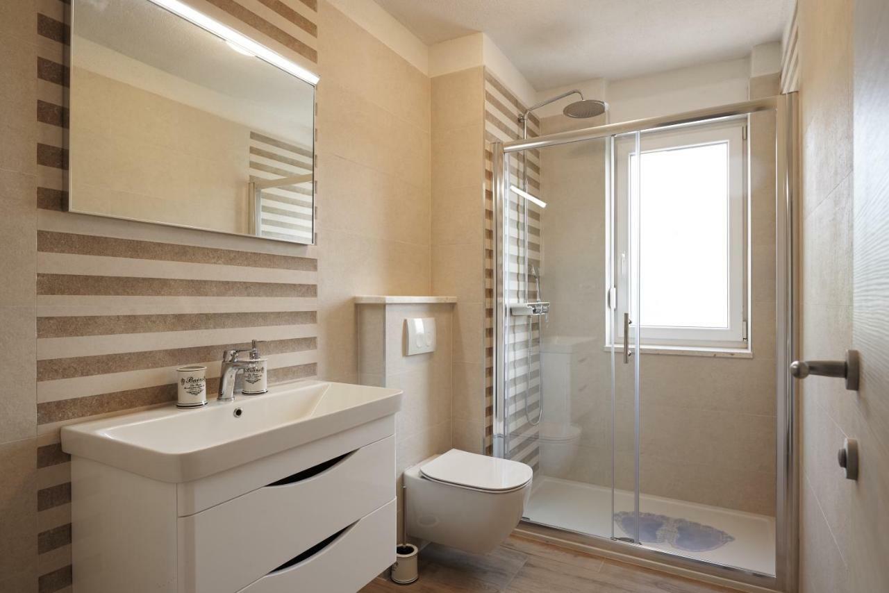 Sunny Side Appartement Trogir Buitenkant foto