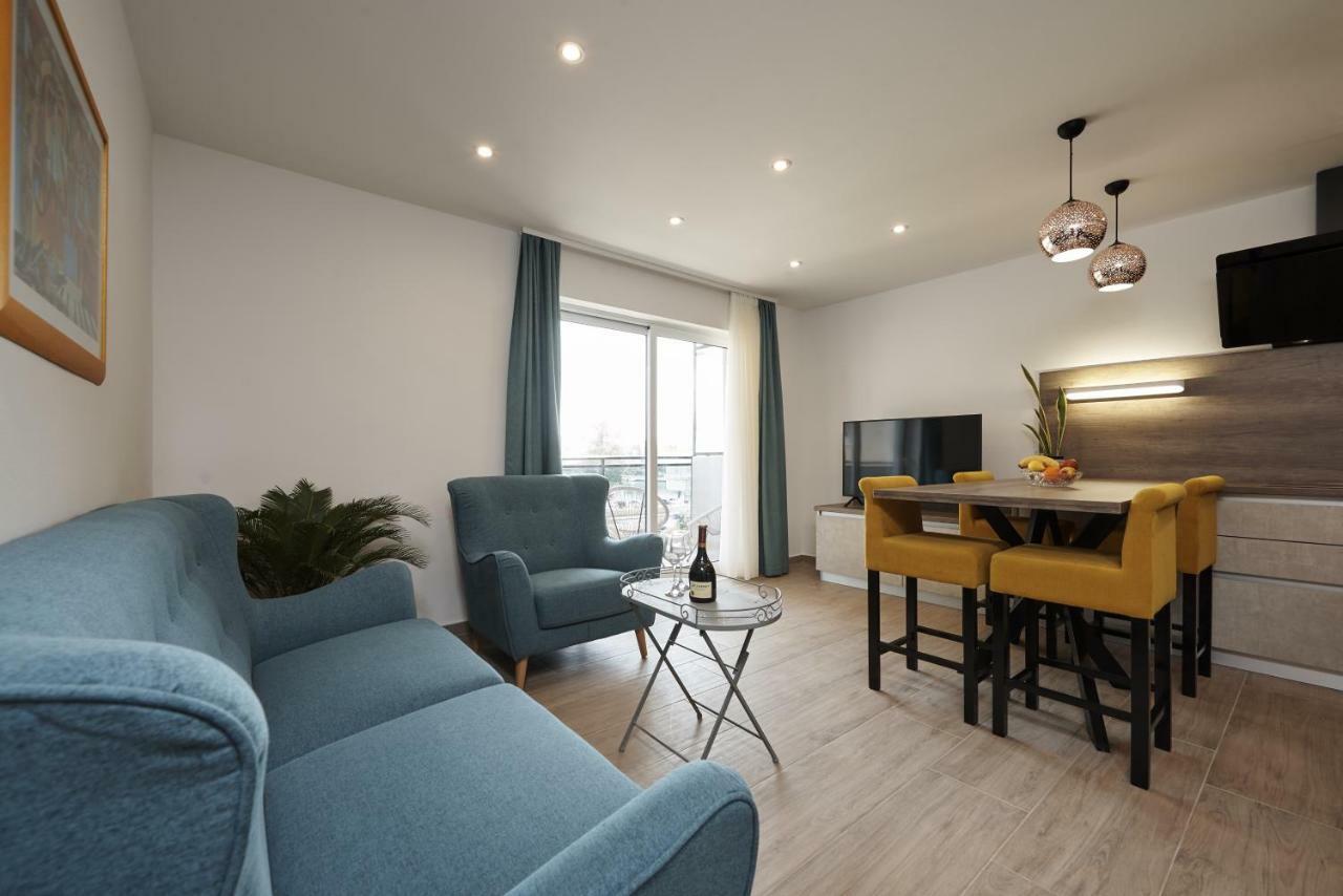 Sunny Side Appartement Trogir Buitenkant foto