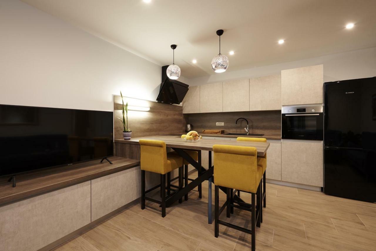 Sunny Side Appartement Trogir Buitenkant foto