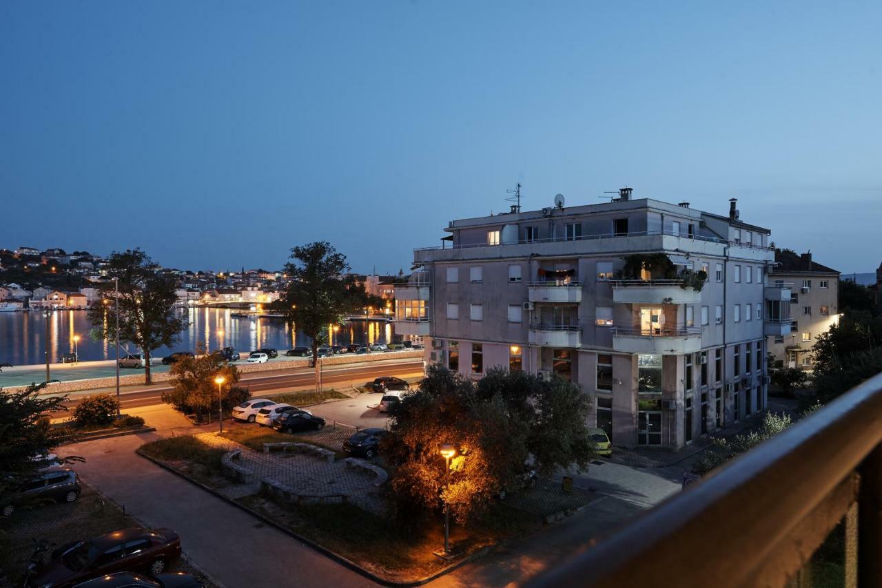 Sunny Side Appartement Trogir Buitenkant foto